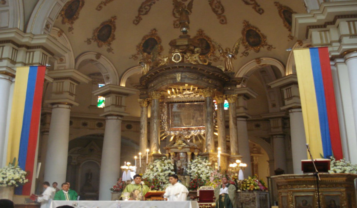 Basílica Nuestra Sra de Chiquinquirá
